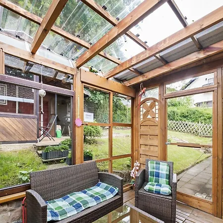 Forest Bungalow, Cleaning Included * Feusdorf