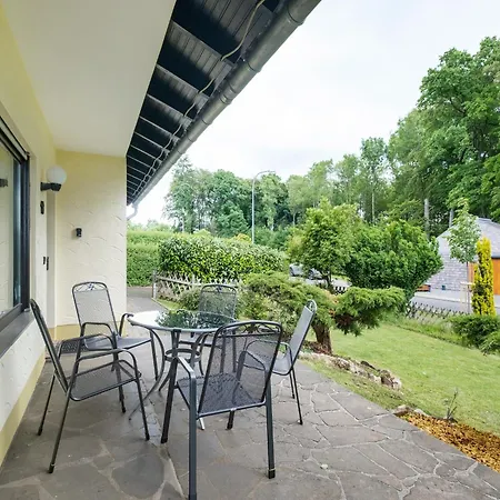 Forest Bungalow, Cleaning Included Casa vacanze